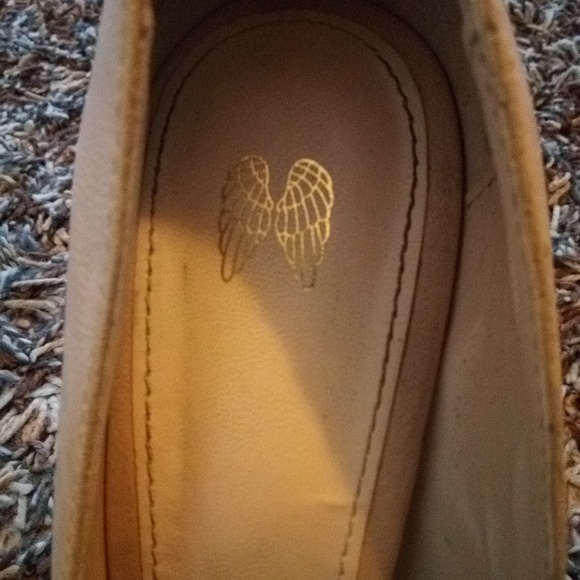 Women's heels size 8 - Picture 3 of 4